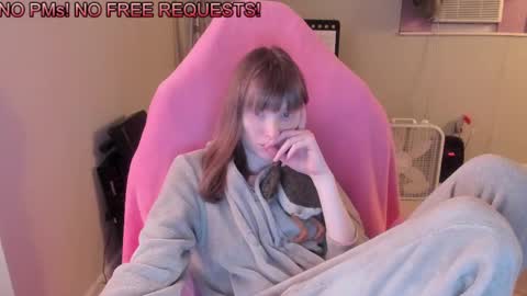 Snapshot of nacmar chatting on February 14, 7:07 am Natalie Marlo online show from February 14, 7:07 am