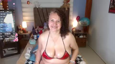 nadia_84 online show from September 19, 11:58 am