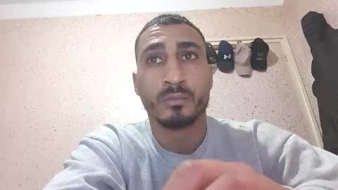 V online show from February 9, 3:15 pm