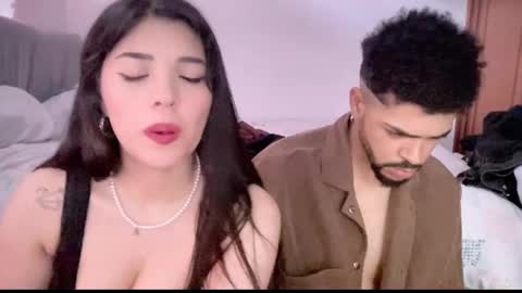 Snapshot of naduu__xx chatting on February 15, 4:34 pm naduu__xx online show from February 15, 4:34 pm