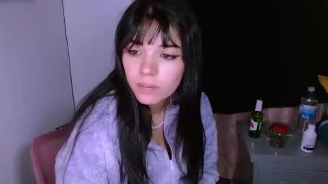 Snapshot of naduu__xx chatting on February 10, 12:30 am naduu__xx online show from February 10, 12:30 am
