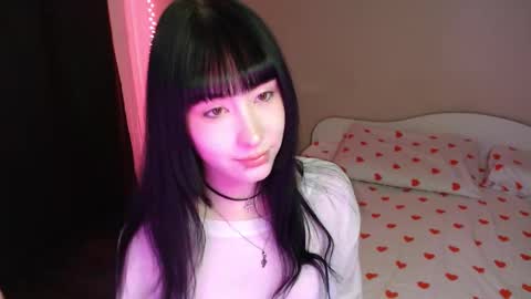 Naemi online show from November 10, 7:11 am