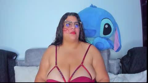 nahiaa233 online show from October 1, 9:41 am