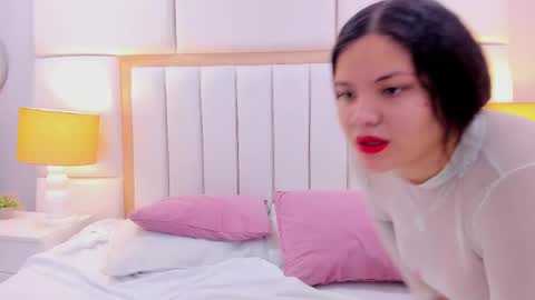 Snapshot of nahiamonet chatting on September 13, 1:02 pm Nahia online show from September 13, 1:02 pm