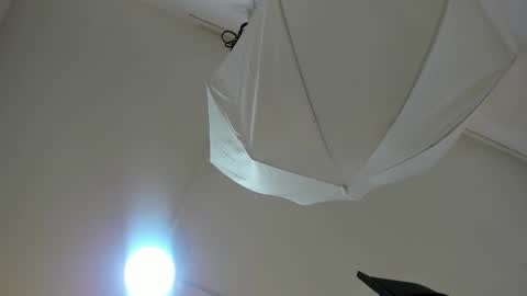 Nahia  online show from November 24, 12:15 pm