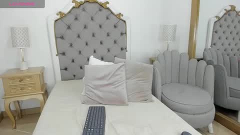 Nahiara online show from December 4, 10:46 pm