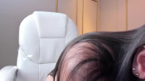 Nahimi online show from October 30, 8:31 pm