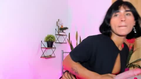  Naomi  online show from November 8, 5:49 pm