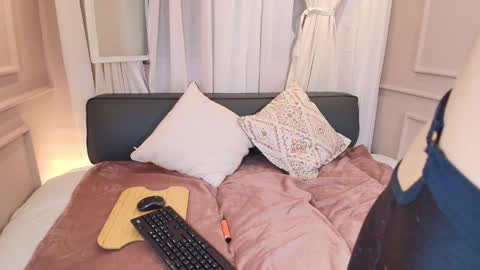 Nahomi online show from September 26, 8:17 pm