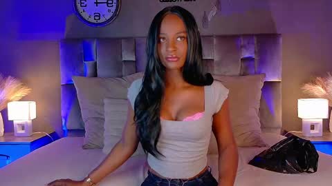  VICTORIA  online show from September 9, 7:47 pm