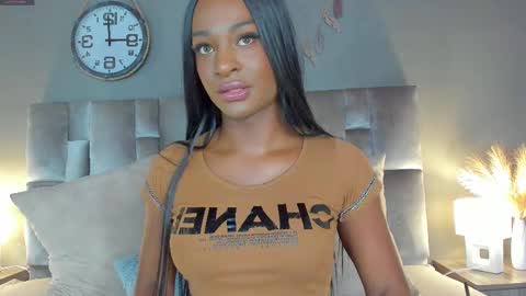  VICTORIA  online show from February 28, 7:35 pm