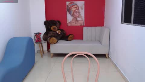 naia_sweetsex online show from October 11, 2:32 pm