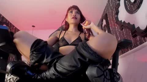 Naila online show from February 22, 6:52 pm