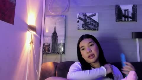 NAILETH online show from December 14, 8:04 pm