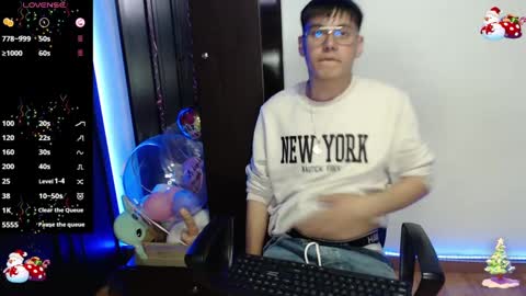 naimcruise online show from December 21, 5:03 am