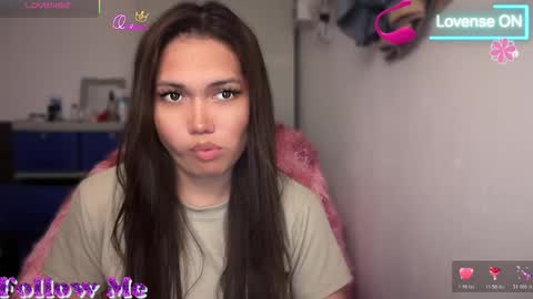 MARY MAE online show from March 15, 3:44 am