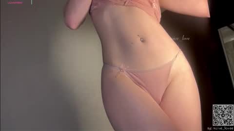 Mia  guest- Eva from DOUBLECUTIES online show from February 27, 1:59 pm