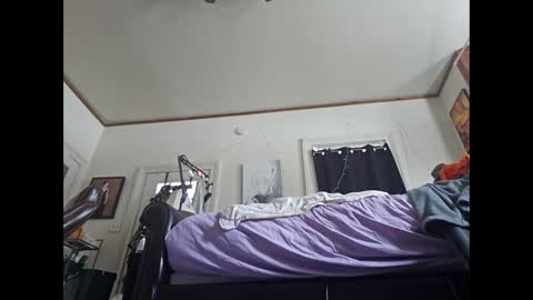 naked_influencer online show from February 17, 7:23 pm