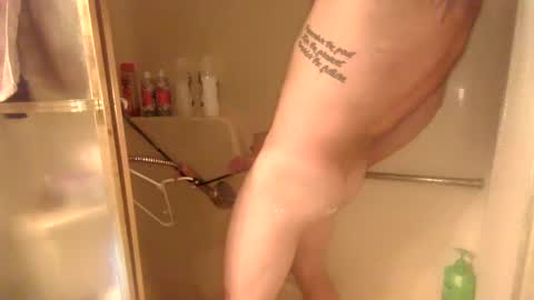 Snapshot of nakednate1780 chatting on January 9, 4:41 am nakednate1780 online show from January 9, 4:41 am