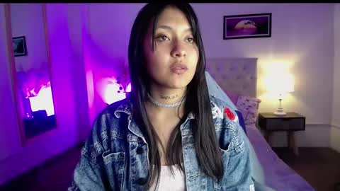 Snapshot of nala_sc chatting on September 17, 8:07 am nala_sc online show from September 17, 8:07 am