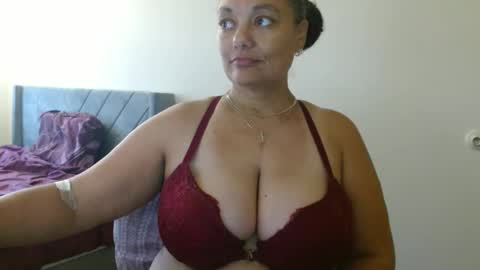 Nala Thickk online show from December 16, 6:59 pm