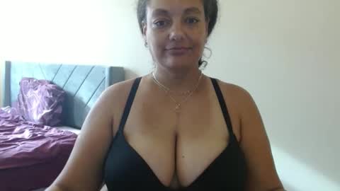 Nala Thickk online show from December 15, 4:04 pm