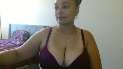 Nala Thickk online show from December 19, 5:50 pm