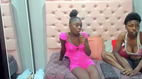 nalaandzuri ebony lesbian blackgirls online show from October 26, 6:03 am