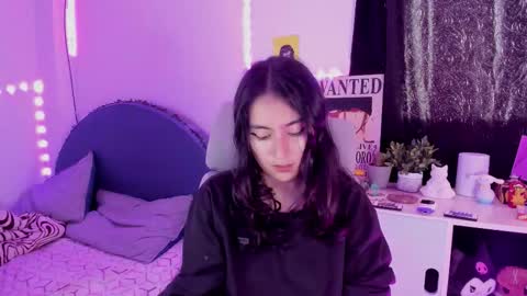 nami_white online show from October 11, 7:50 pm