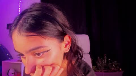 nami_white online show from October 5, 4:32 am