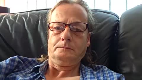 namorreyeb online show from May 2, 8:09 am