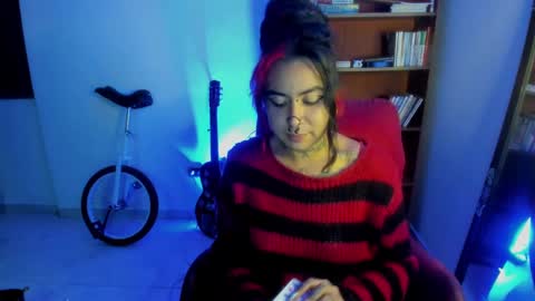 nana_cirkus online show from February 4, 7:07 am