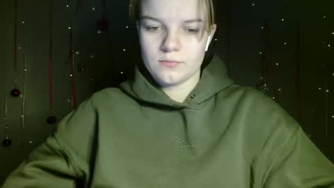 Nana online show from January 12, 8:10 am