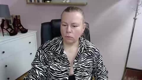 Nancy online show from February 18, 11:55 am