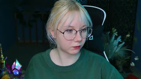 nancymartinez online show from February 20, 5:12 am