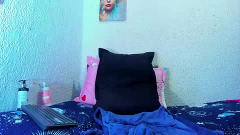 NANIIS online show from May 31, 5:39 am
