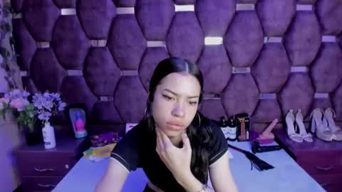nanis james15 online show from May 17, 7:28 am