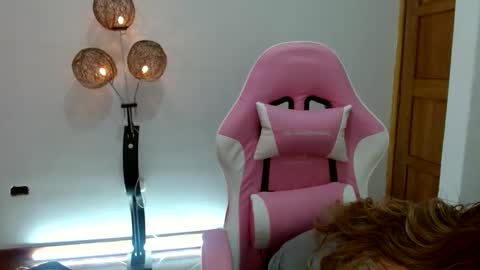 nanis online show from December 2, 5:33 pm