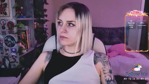 Monday-Friday 12-4 AM and 6-9 AM New York time online show from February 21, 5:05 pm