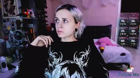 Monday-Friday 12-4 AM and 6-9 AM New York time online show from November 12, 8:11 pm