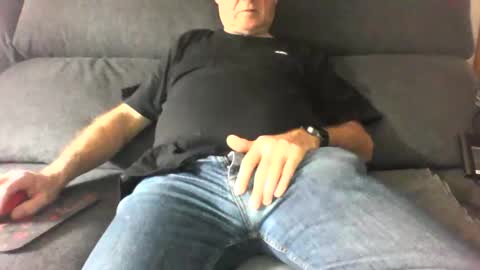 nano22968832 online show from January 19, 2:27 pm