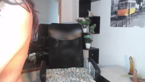 nany_pretty online show from December 31, 5:29 pm