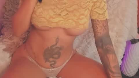 Snapshot of nany_tnt chatting on January 13, 6:49 am NANY online show from January 13, 6:49 am
