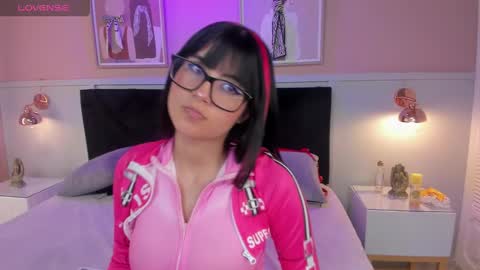 Naoko online show from January 12, 4:18 pm