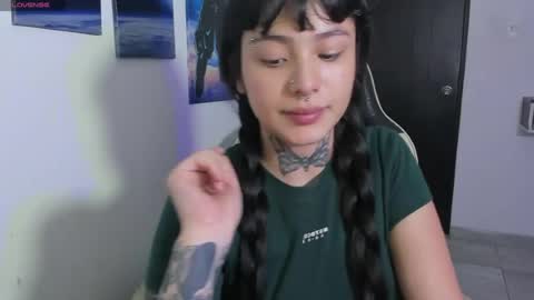 naomi_berckley online show from July 31, 6:58 am