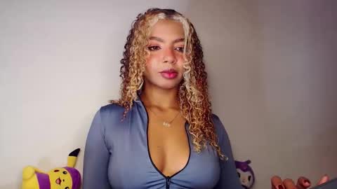 mara Jos online show from October 19, 12:10 pm