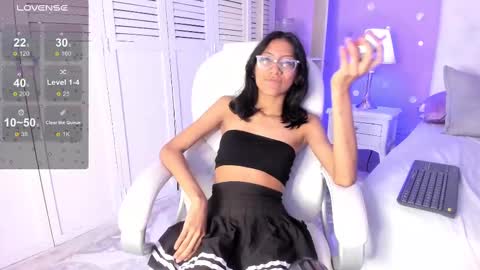 naomi_sara online show from September 13, 9:28 pm