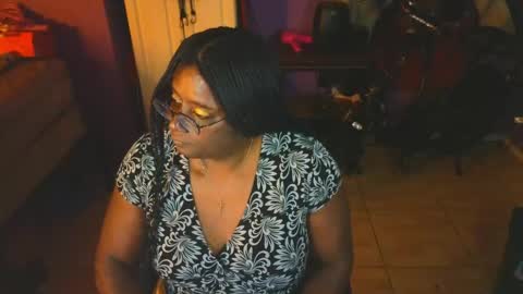 Naomi online show from April 16, 4:23 am