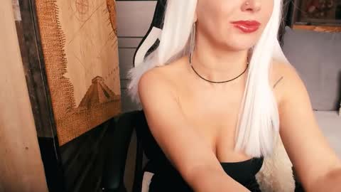 Naomi online show from March 20, 8:41 am