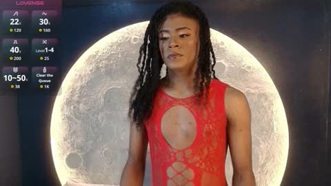 Naomi Qeents online show from December 17, 12:34 pm